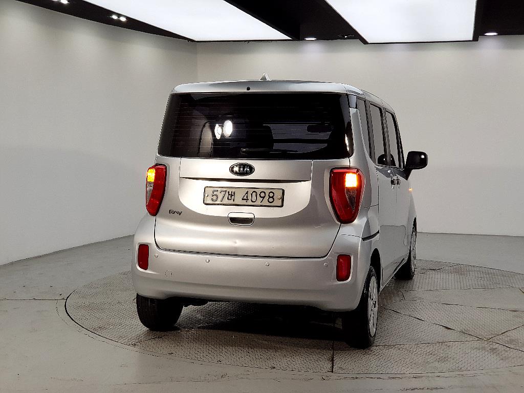 KIA Ray - Vista 3