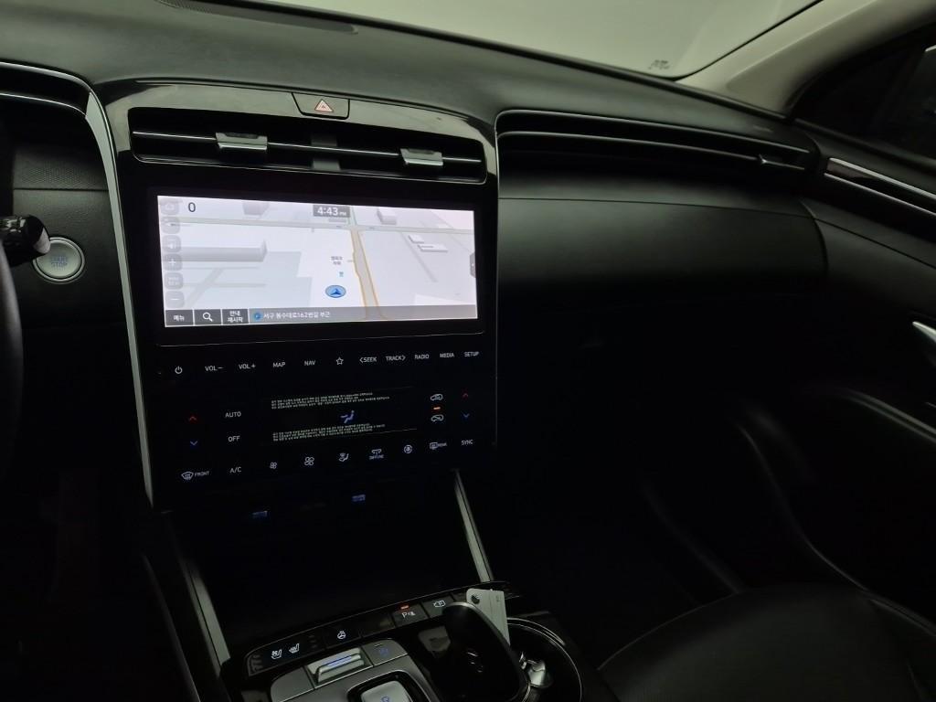 HYUNDAI Tucson - Vista 10