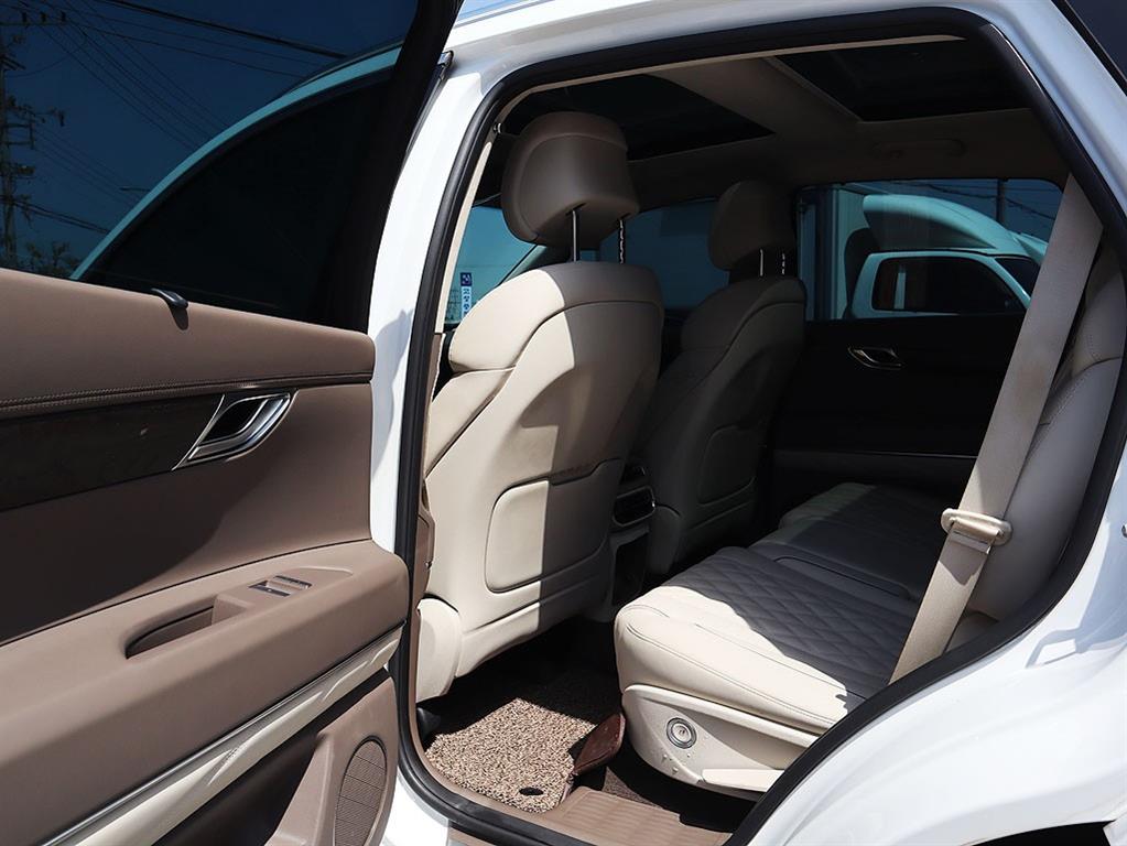 Genesis GV80 2022 Blanco - Importación desde Corea - HF Imports Iquique - Foto 7