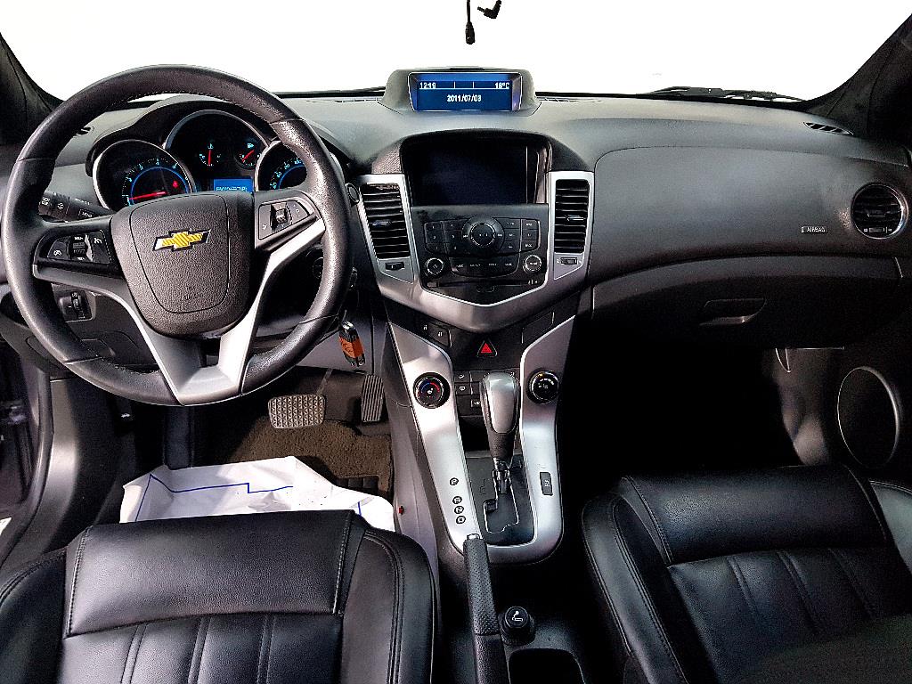 Chevrolet Cruise - Vista 5