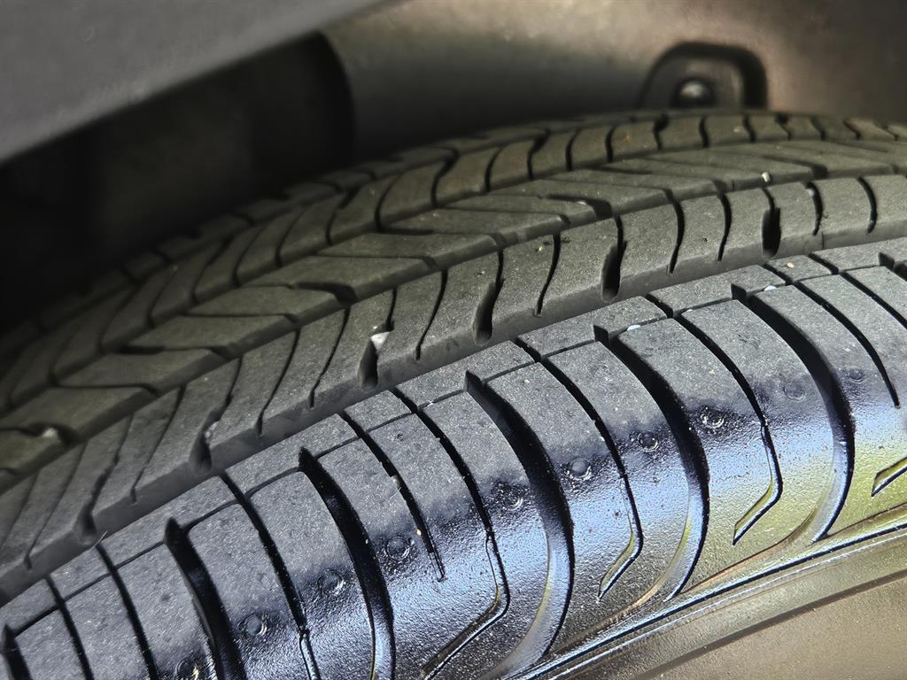 Ssangyong Tivoli - Vista 8