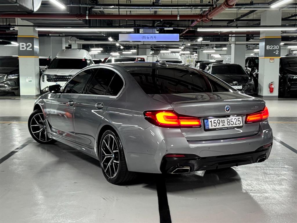 BMW 5 Series - Vista 2