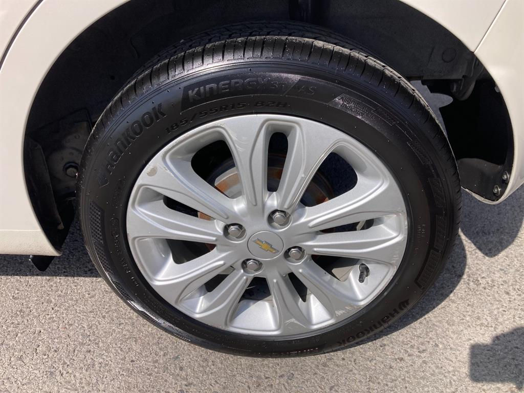 Chevrolet Spark - Vista 8