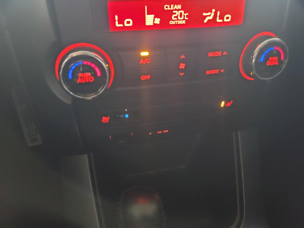 KIA Sorento 2012 Blanco - Importación desde Corea - HF Imports Iquique - Foto 17