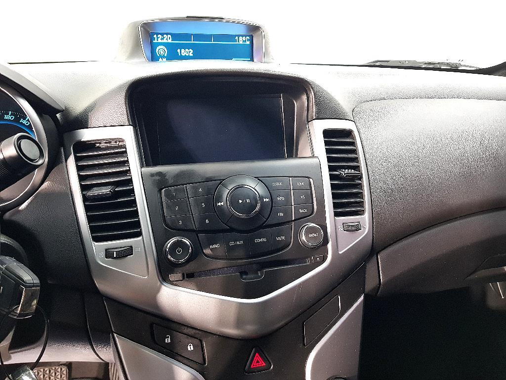 Chevrolet Cruise - Vista 12