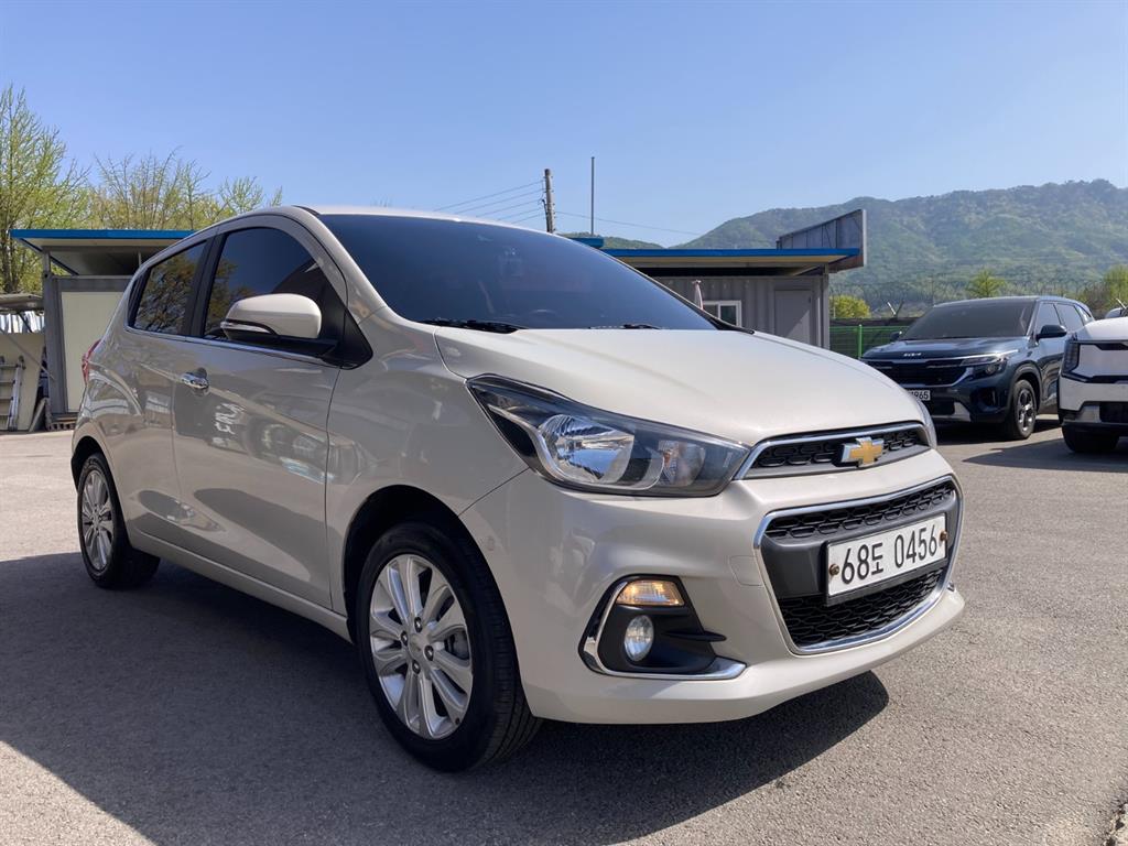 Chevrolet Spark - Vista 2