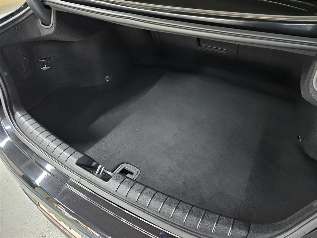 HYUNDAI Grandeur - Vista 7