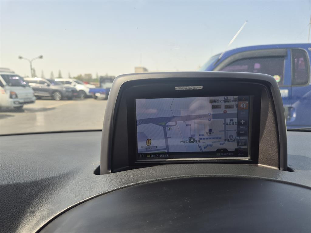 HYUNDAI Starex 2018 Gris - Importación desde Corea - HF Imports Iquique - Foto 13