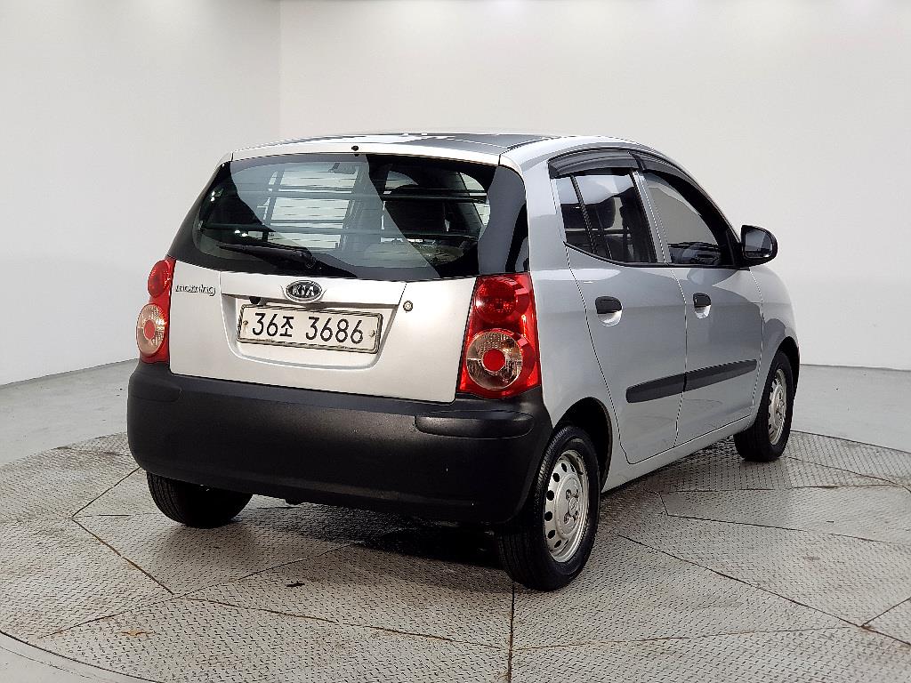 KIA Morning - Vista 4