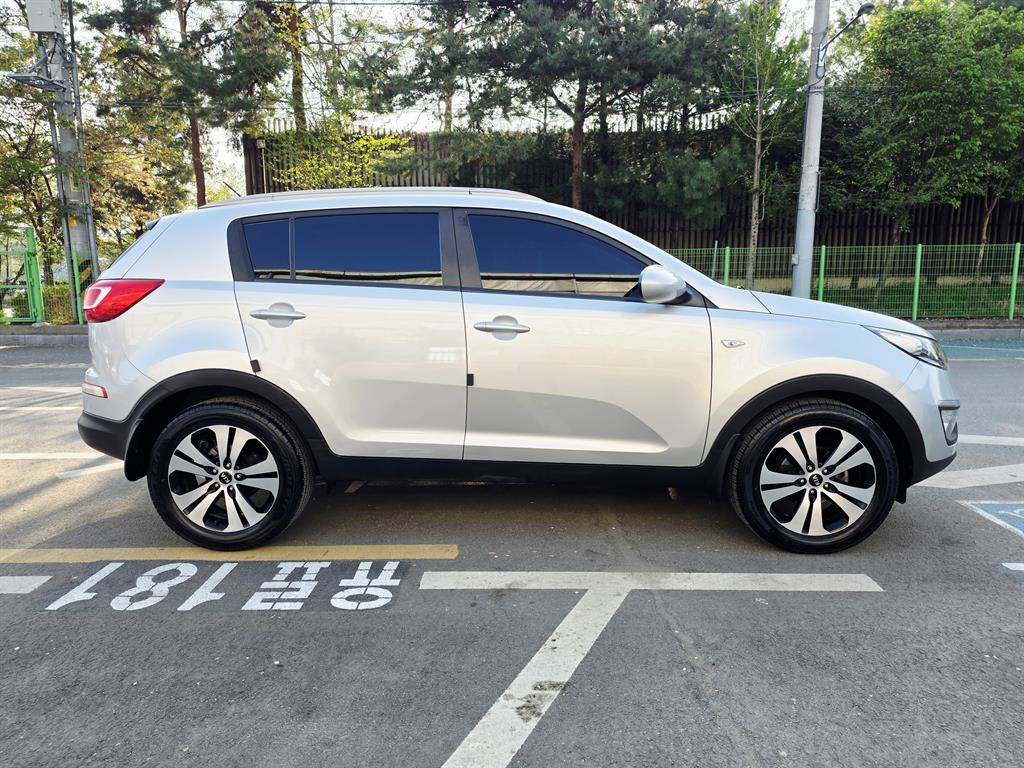 KIA Sportage - Vista 4