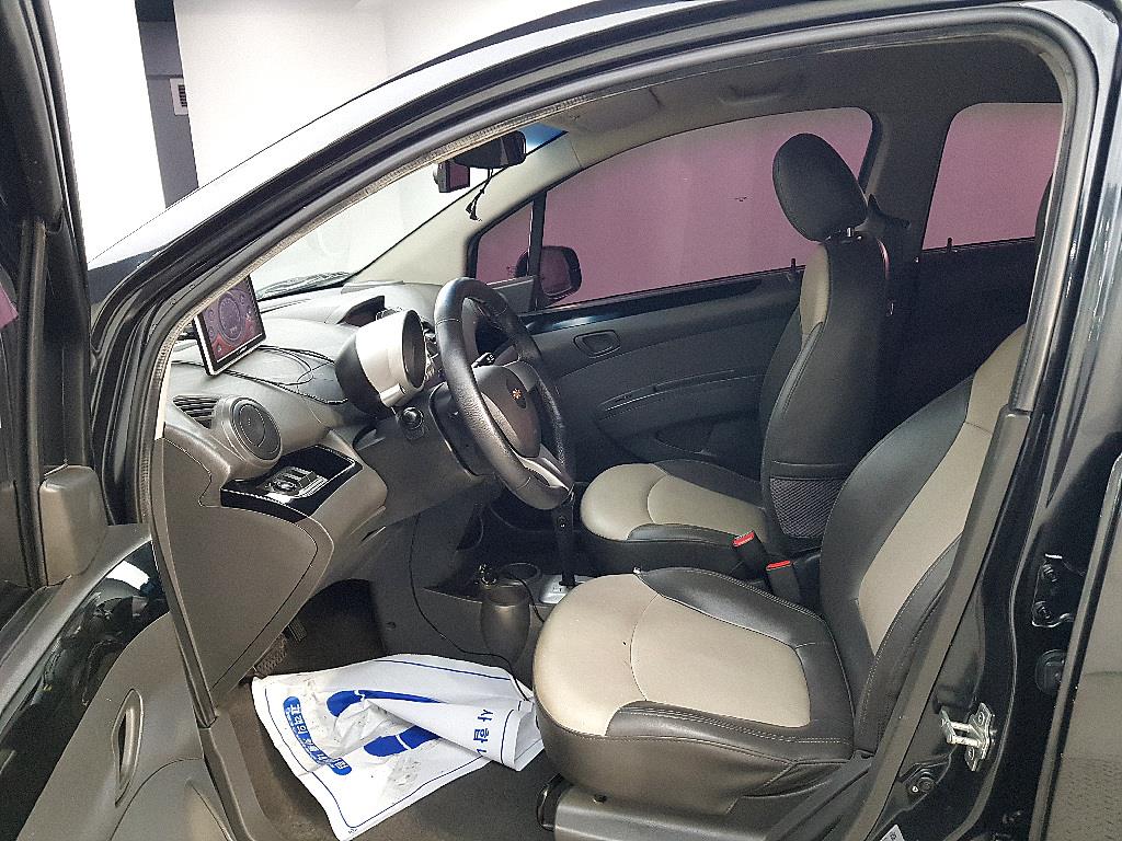 Chevrolet Spark - Vista 8