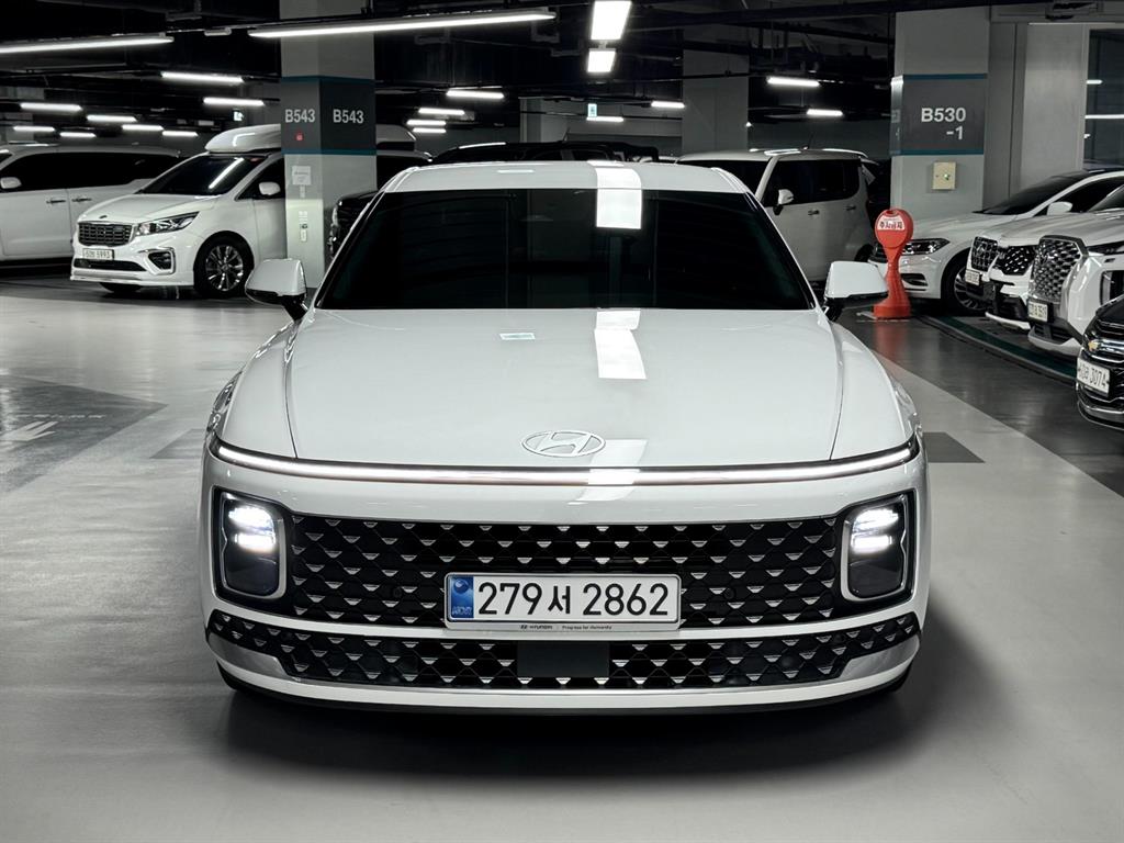 HYUNDAI Grandeur - Vista 3