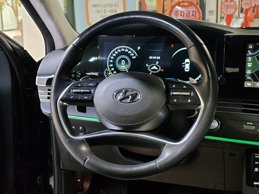 HYUNDAI Grandeur - Vista 9