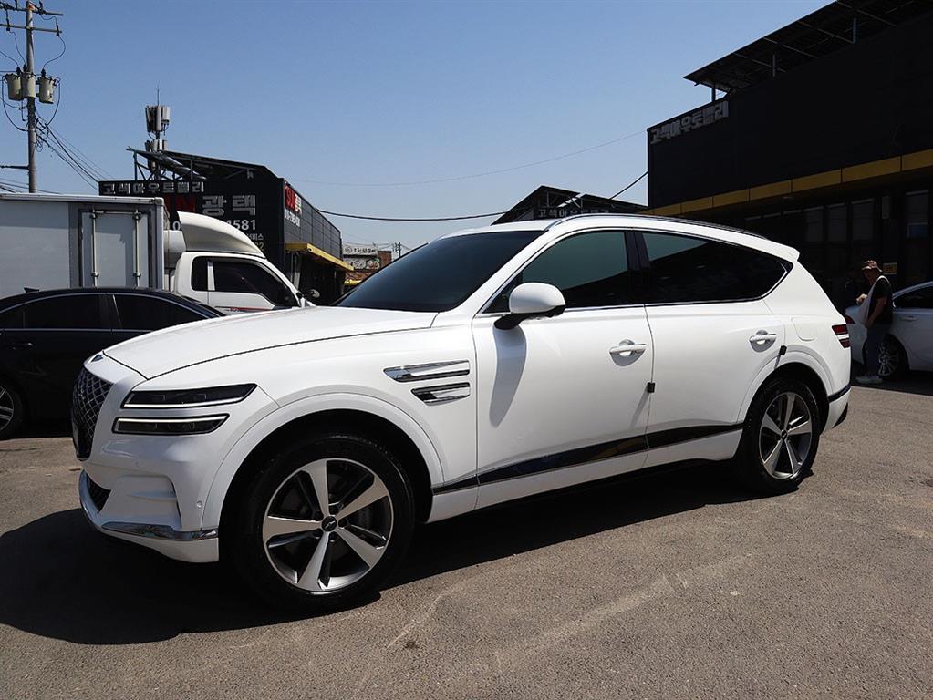 Genesis GV80 - Vista 3