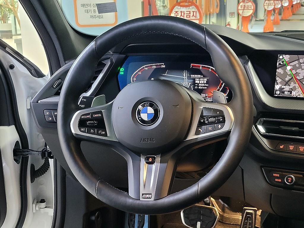 BMW 1 series - Vista 9
