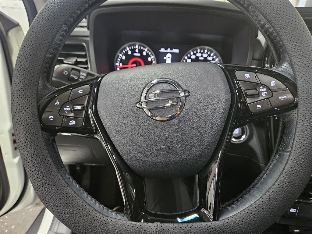 Ssangyong Tivoli 2022 the color of pearl - Importación desde Corea - HF Imports Iquique - Foto 14