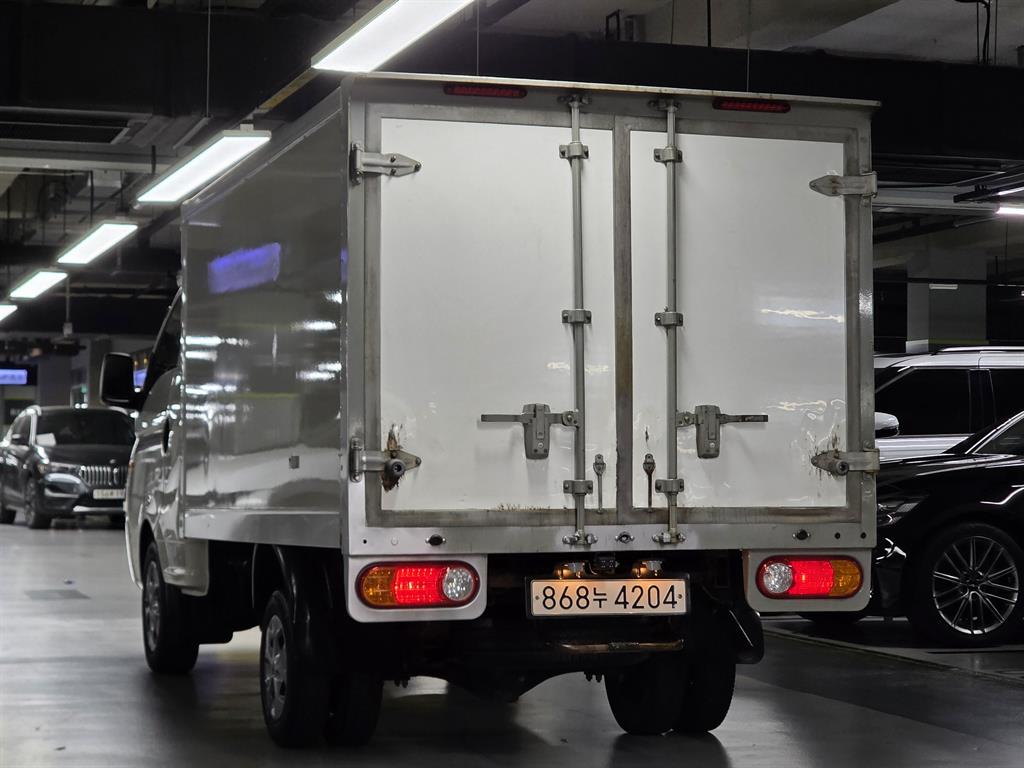 Small Truck Normal Box(Low Deck) - Vista 4