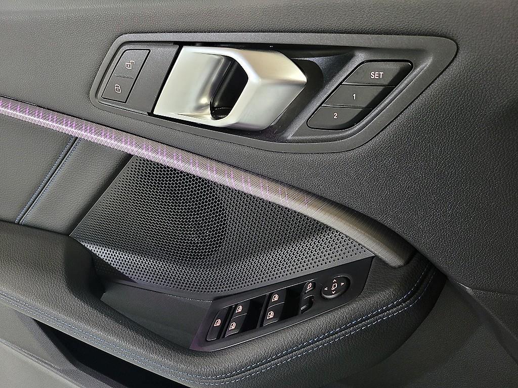 BMW 1 series 2024 Blanco - Importación desde Corea - HF Imports Iquique - Foto 13