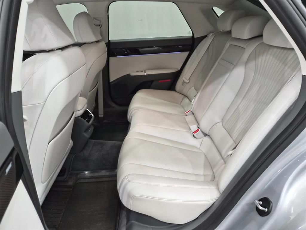 HYUNDAI Grandeur - Vista 5