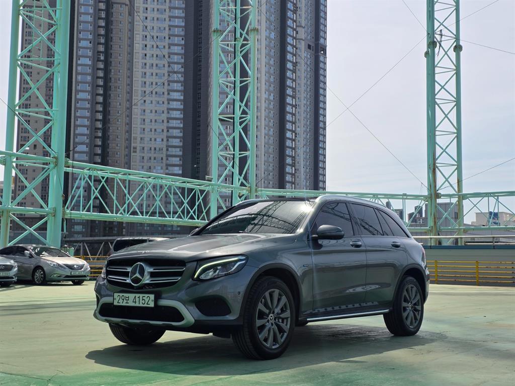 Mercedes Benz GLC Class 2019 Gris - Importación desde Corea - HF Imports Iquique - Foto 1