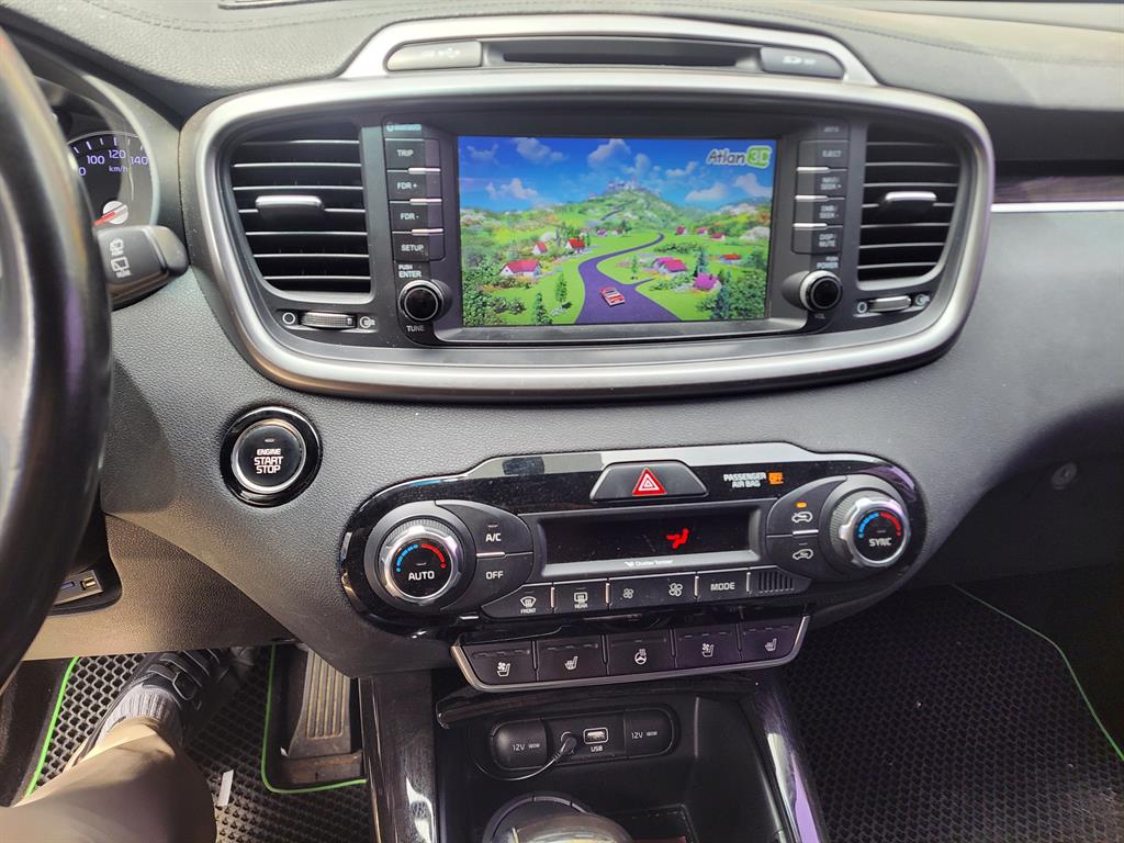 KIA Sorento - Vista 8
