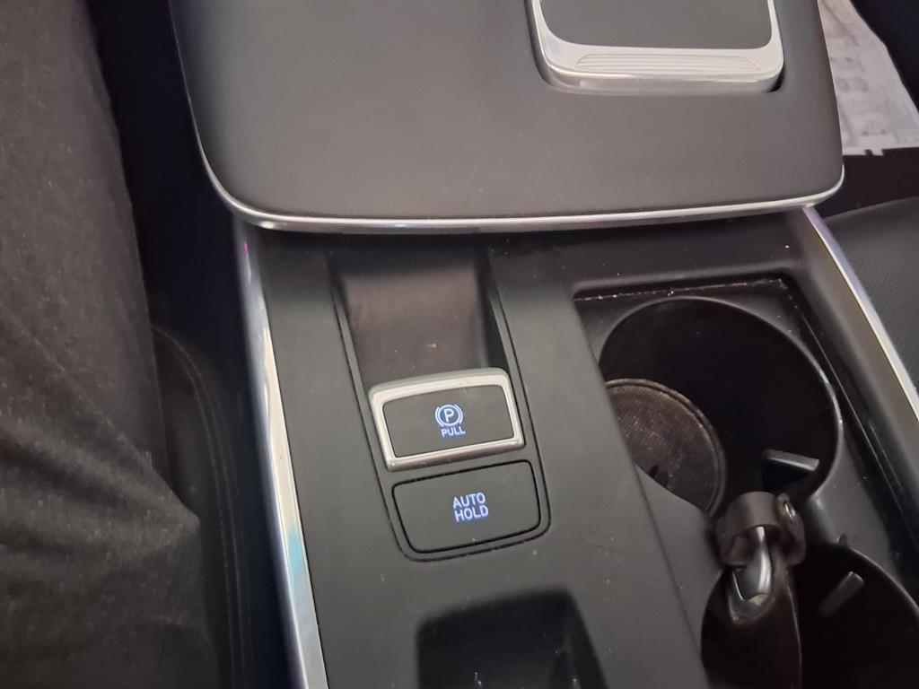HYUNDAI Grandeur - Vista 12