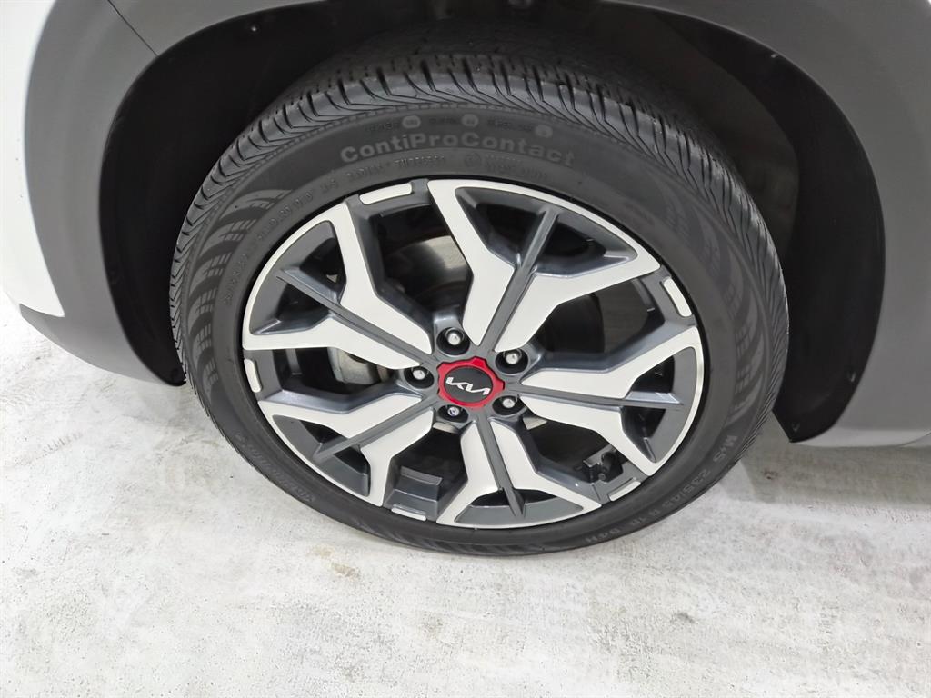 KIA Seltos 2023 Blanco - Importación desde Corea - HF Imports Iquique - Foto 18