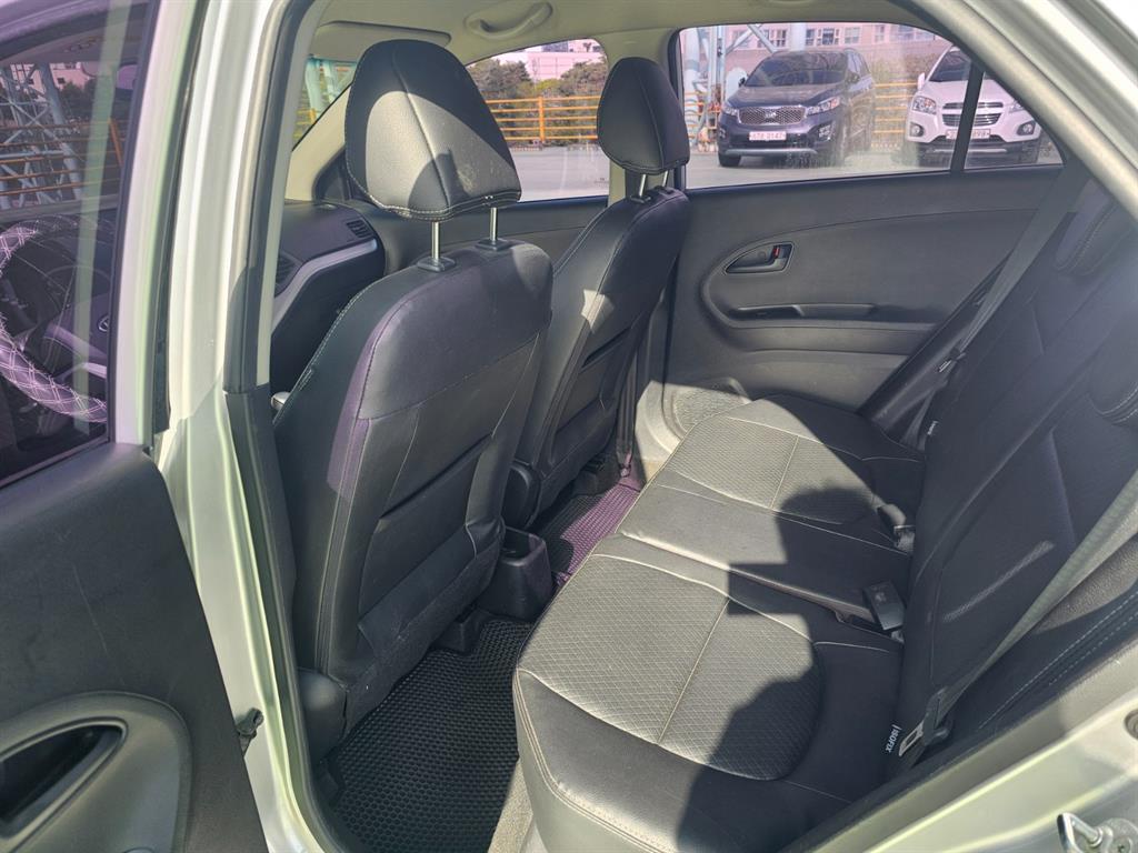 KIA Morning - Vista 10