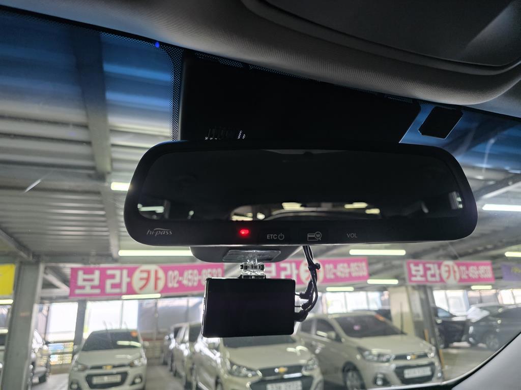 HYUNDAI Santa Fe - Vista 10
