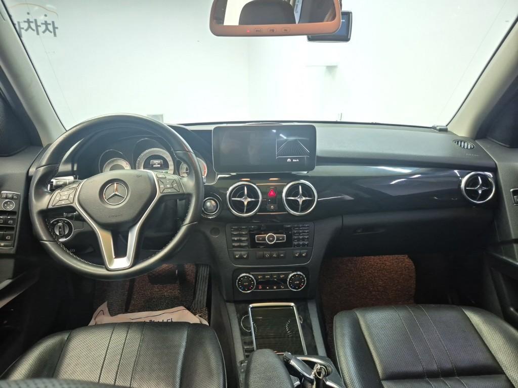 Mercedes Benz GLK Class - Vista 7