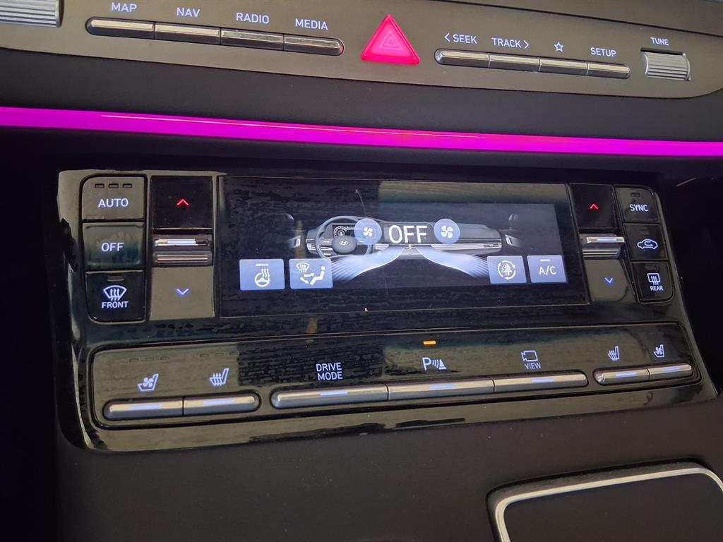 HYUNDAI Grandeur - Vista 10