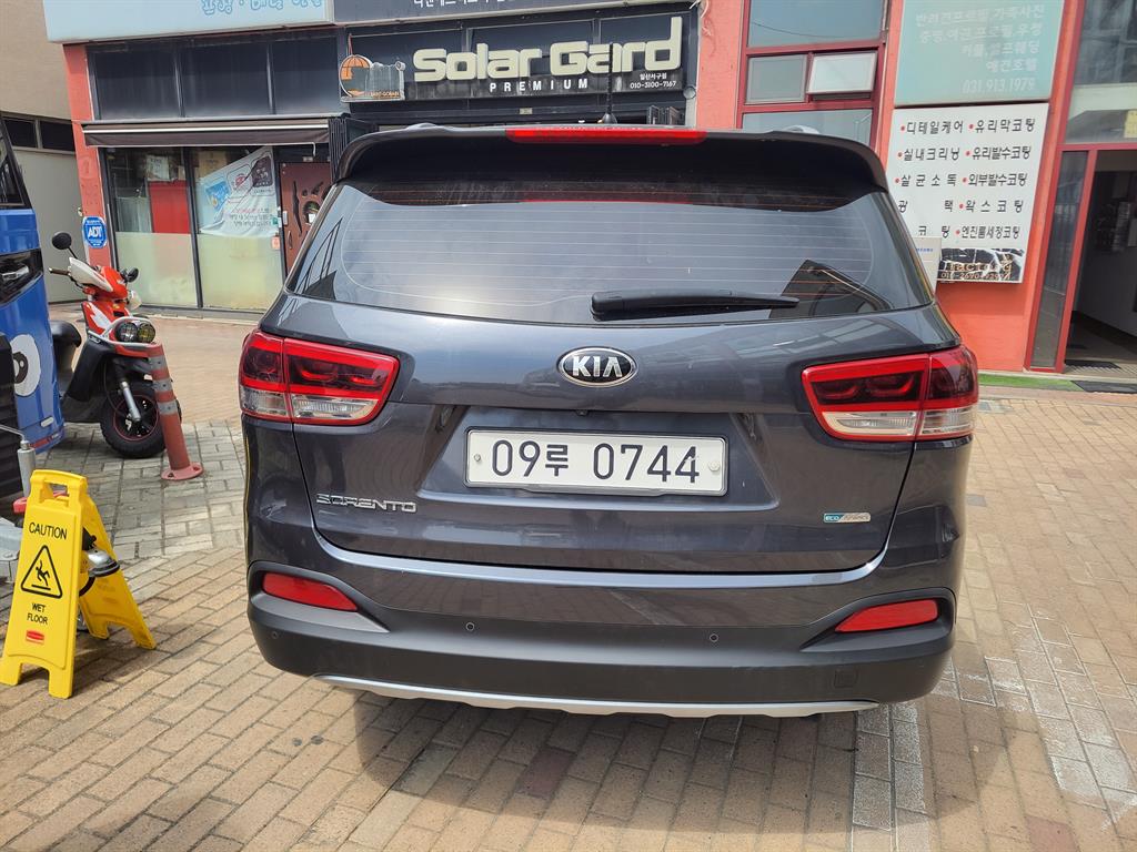 KIA Sorento - Vista 4