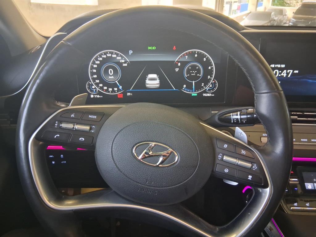 HYUNDAI Grandeur - Vista 6