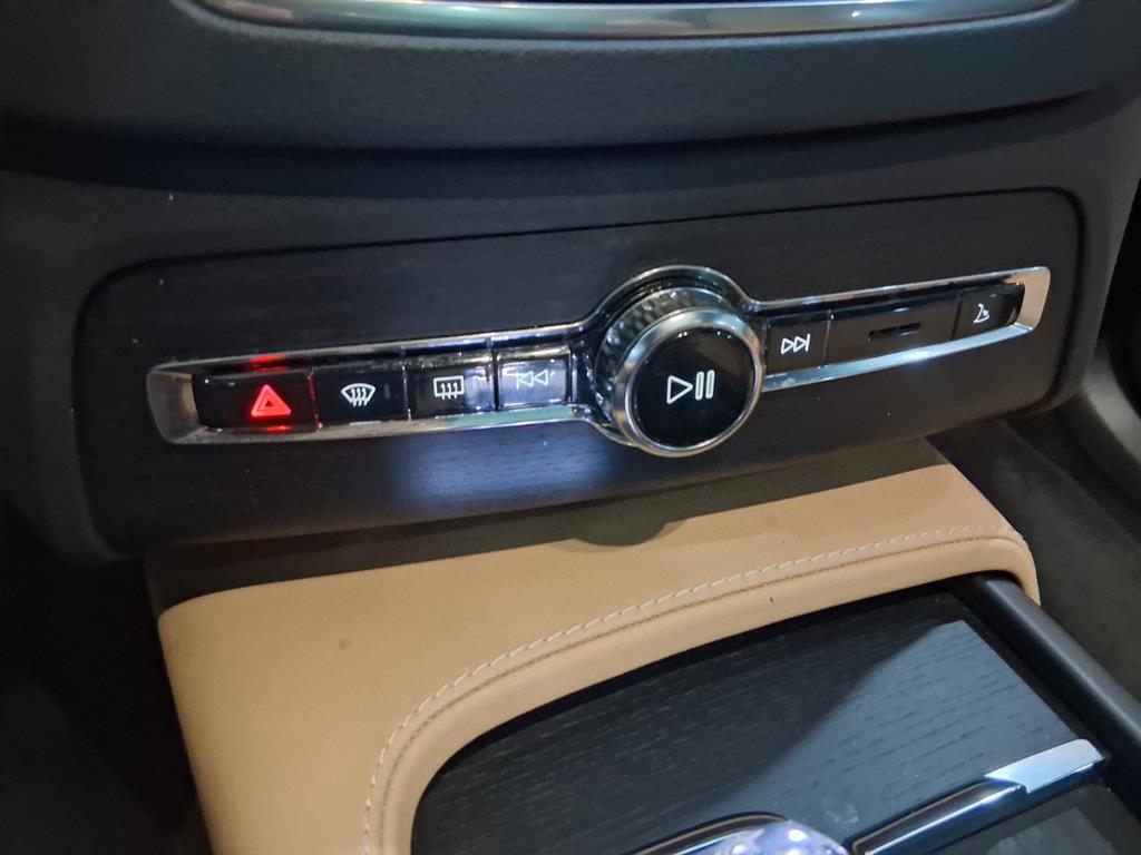 Volvo XC90 2023 Blanco - Importación desde Corea - HF Imports Iquique - Foto 16