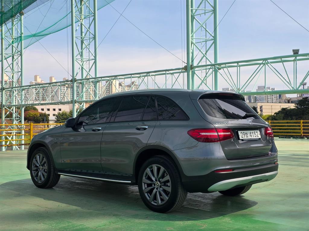 Mercedes Benz GLC Class 2019 Gris - Importación desde Corea - HF Imports Iquique - Foto 14