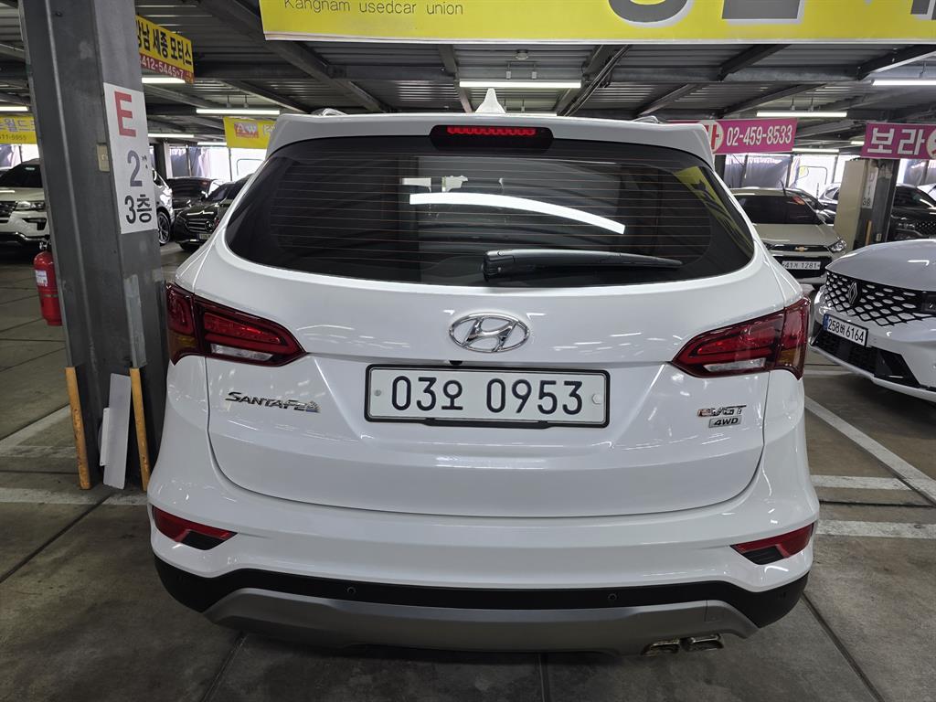 HYUNDAI Santa Fe - Vista 3