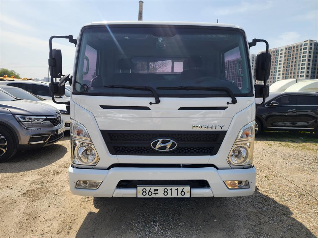 medium and large cargo Cargo 2016 Blanco - Importación desde Corea - HF Imports Iquique - Foto 1