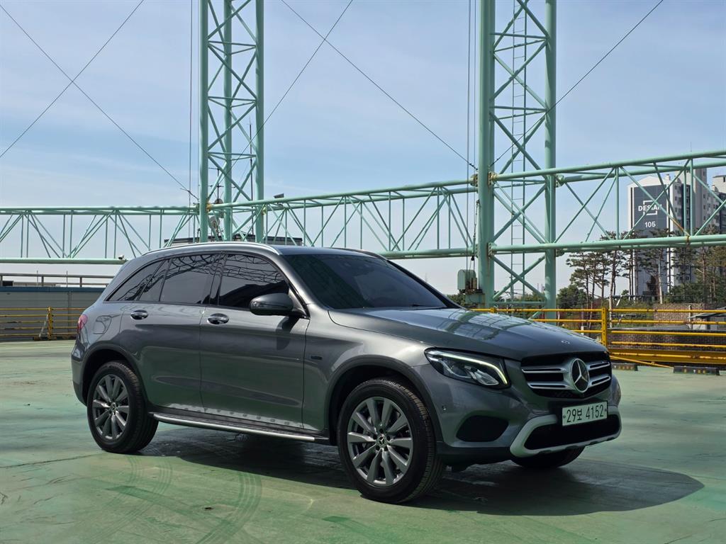 Mercedes Benz GLC Class 2019 Gris - Importación desde Corea - HF Imports Iquique - Foto 15