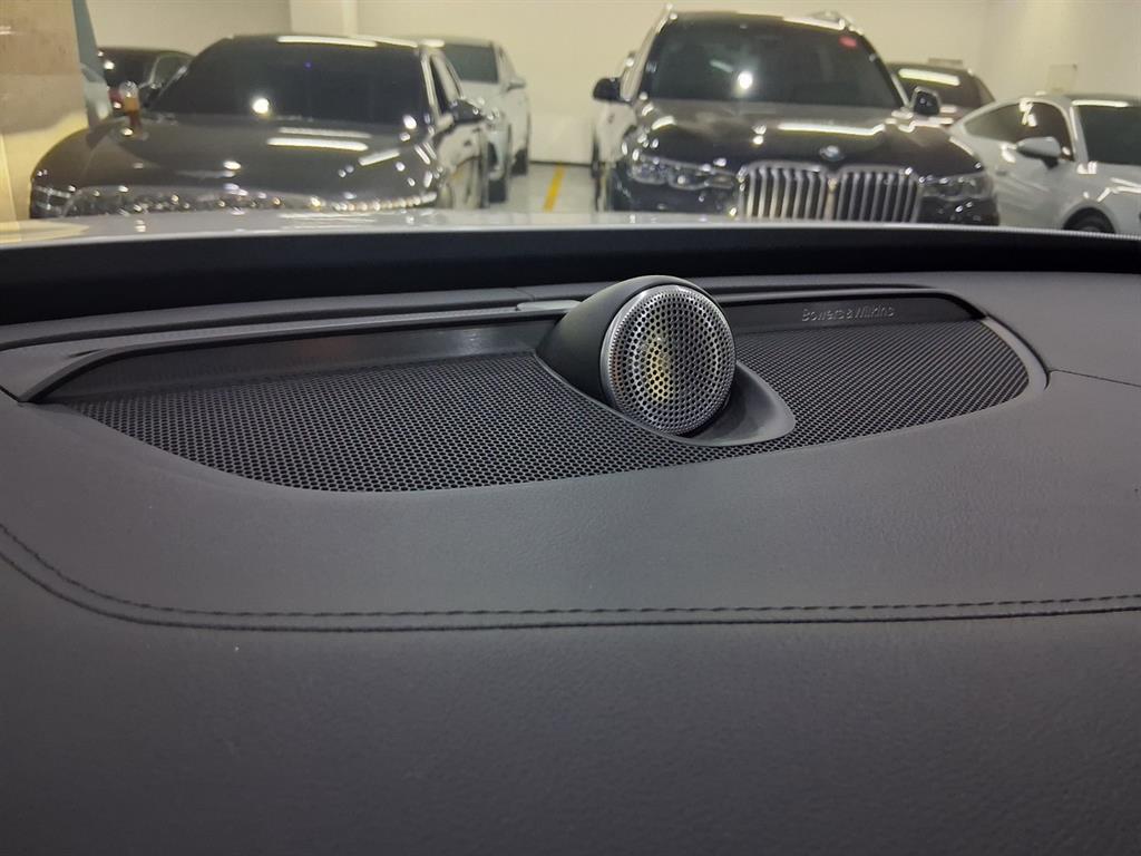 Volvo XC90 - Vista 12