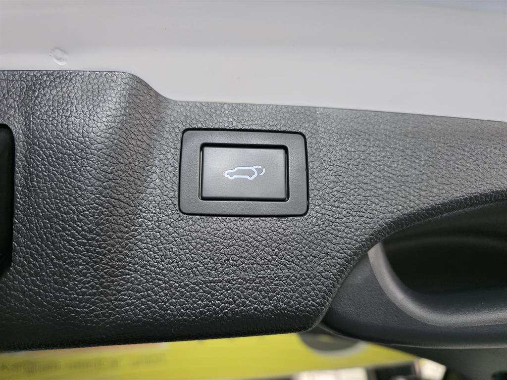 HYUNDAI Santa Fe 2016 Blanco - Importación desde Corea - HF Imports Iquique - Foto 17