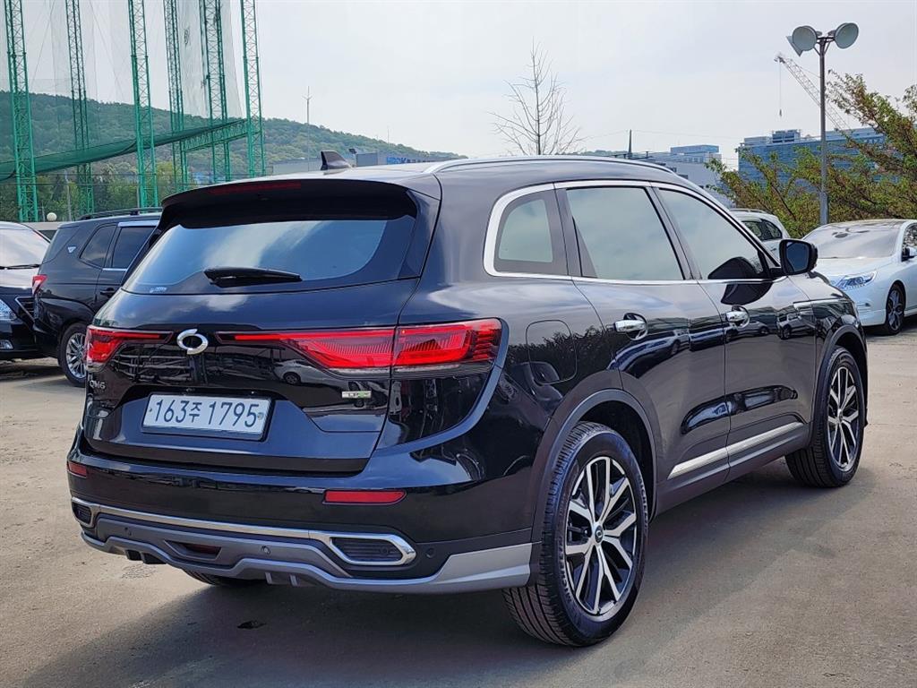 SAMSUNG QM6 - Vista 4