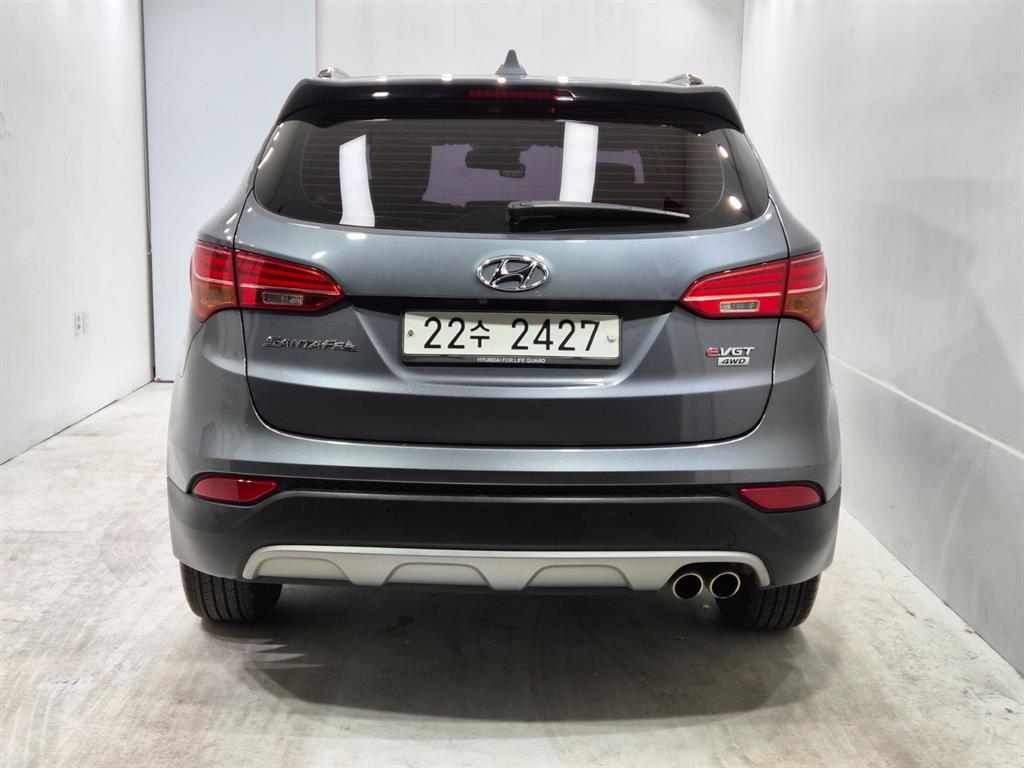 HYUNDAI Santa Fe - Vista 3