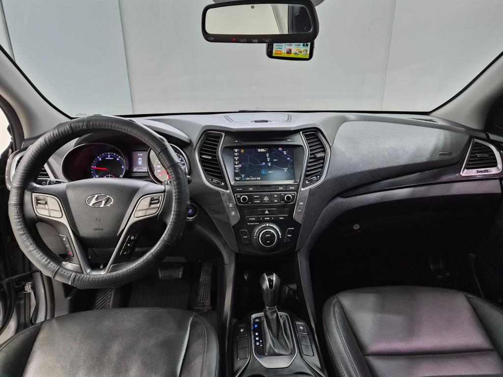 HYUNDAI Santa Fe - Vista 9