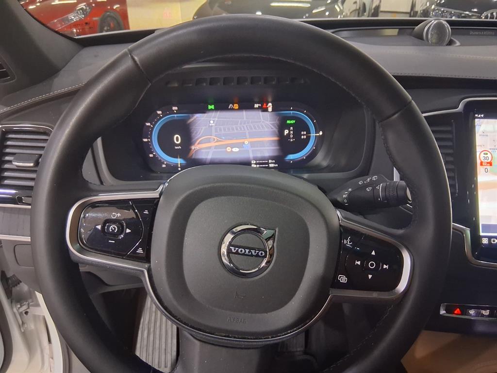 Volvo XC90 - Vista 10