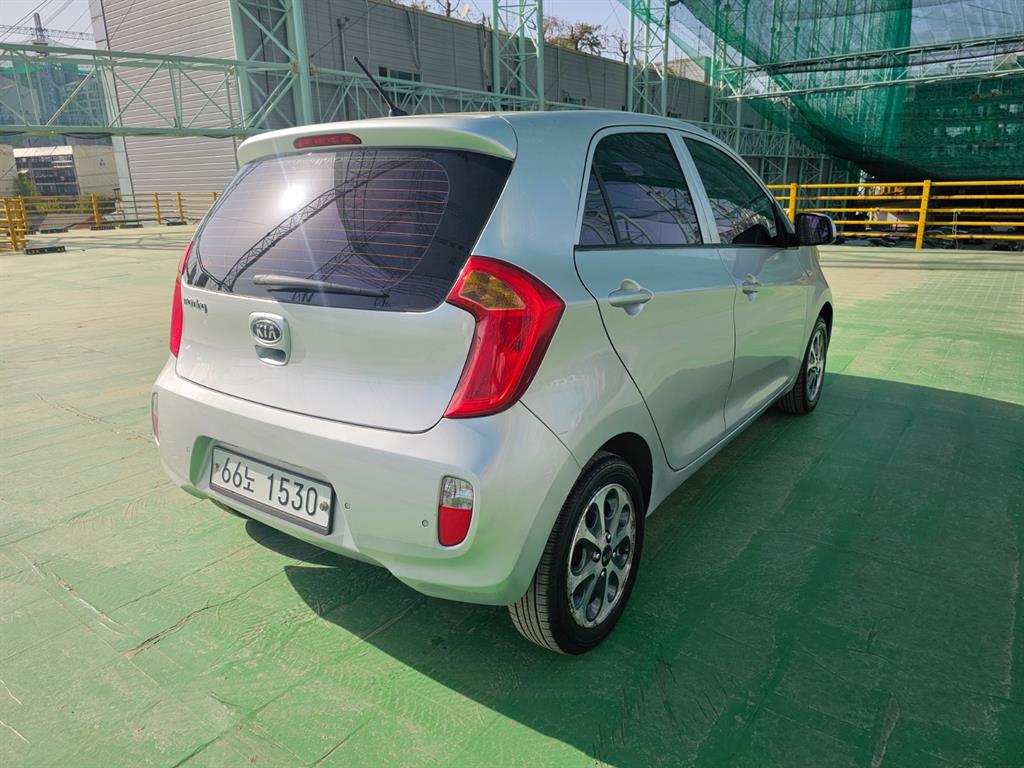 KIA Morning - Vista 6