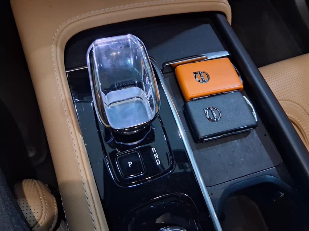 Volvo XC90 2023 Blanco - Importación desde Corea - HF Imports Iquique - Foto 17