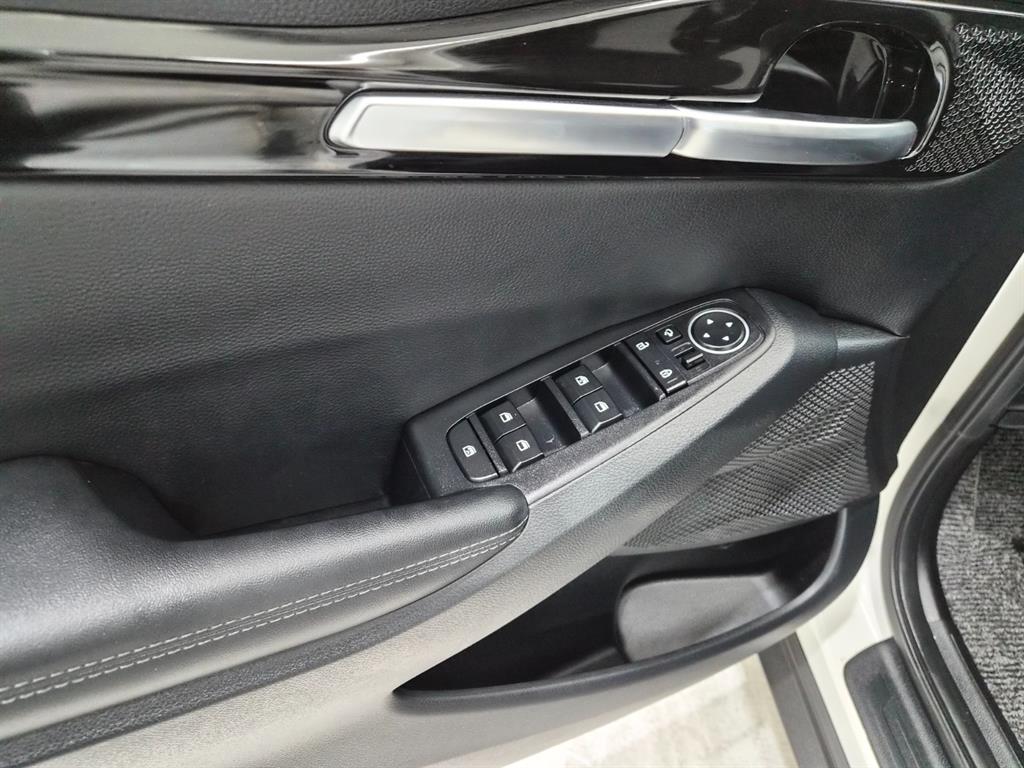 KIA Seltos - Vista 12