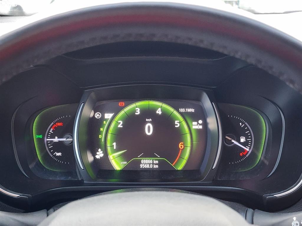 SAMSUNG QM6 - Vista 6