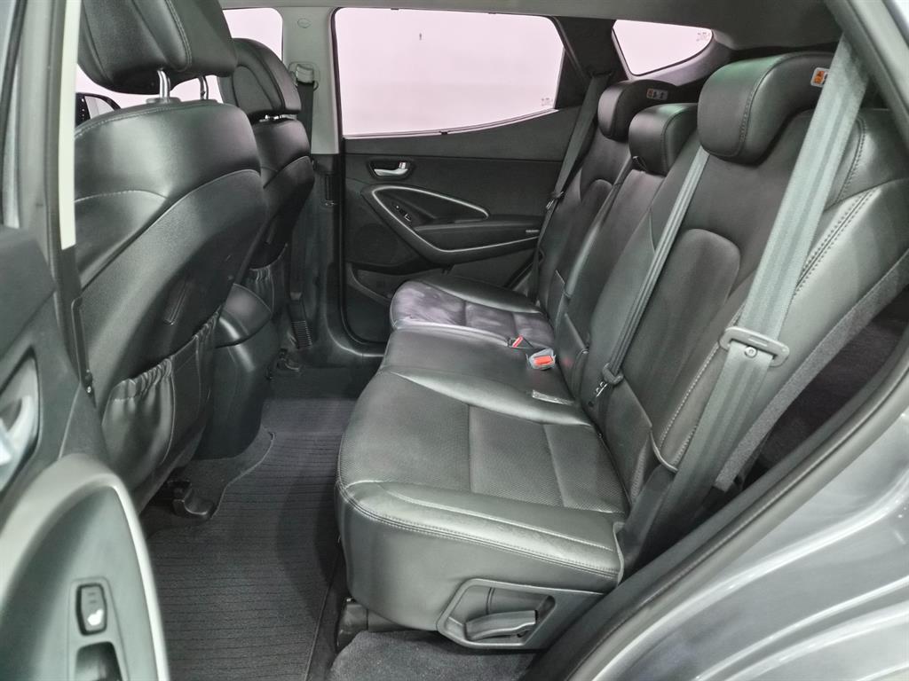 HYUNDAI Santa Fe - Vista 6