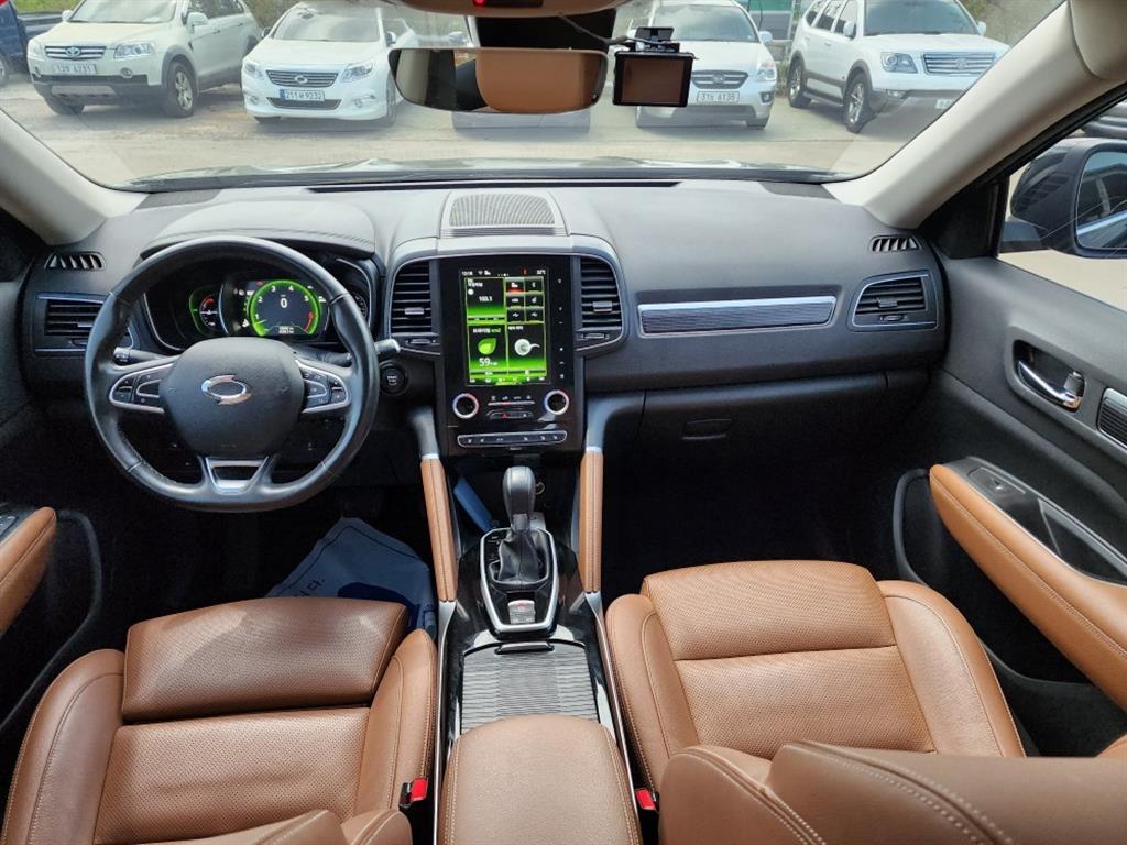 SAMSUNG QM6 - Vista 10